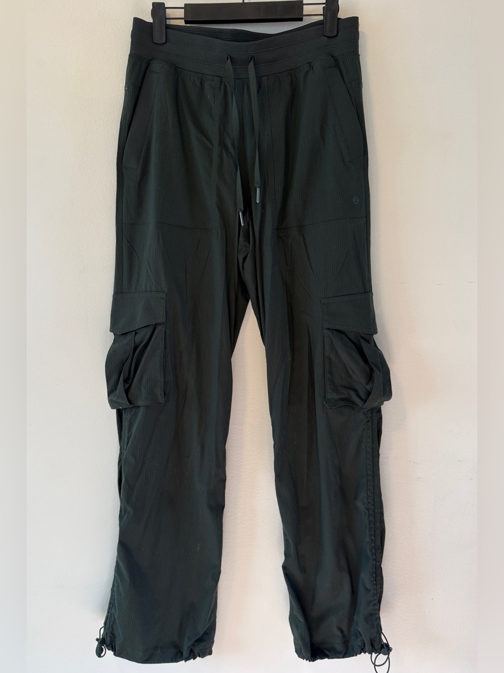 NWOT Lululemon Dance Studio Relaxed Fit Mid Rise Cargo Pant Green 6